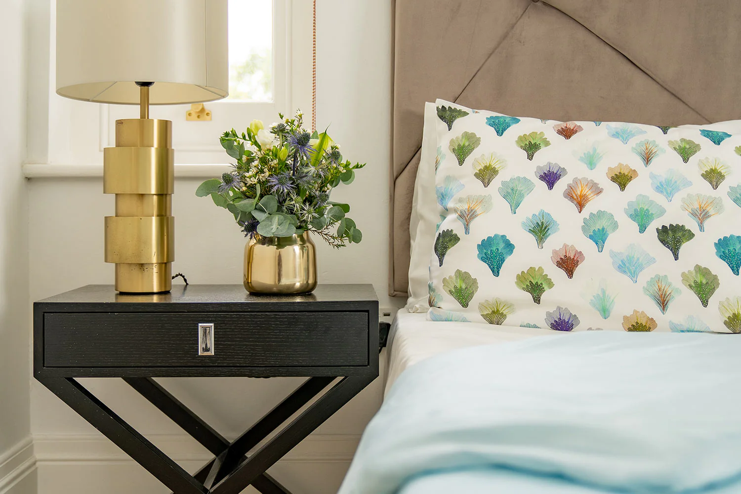 Aqua Fans Pure Silk Pillowcase - Image 4