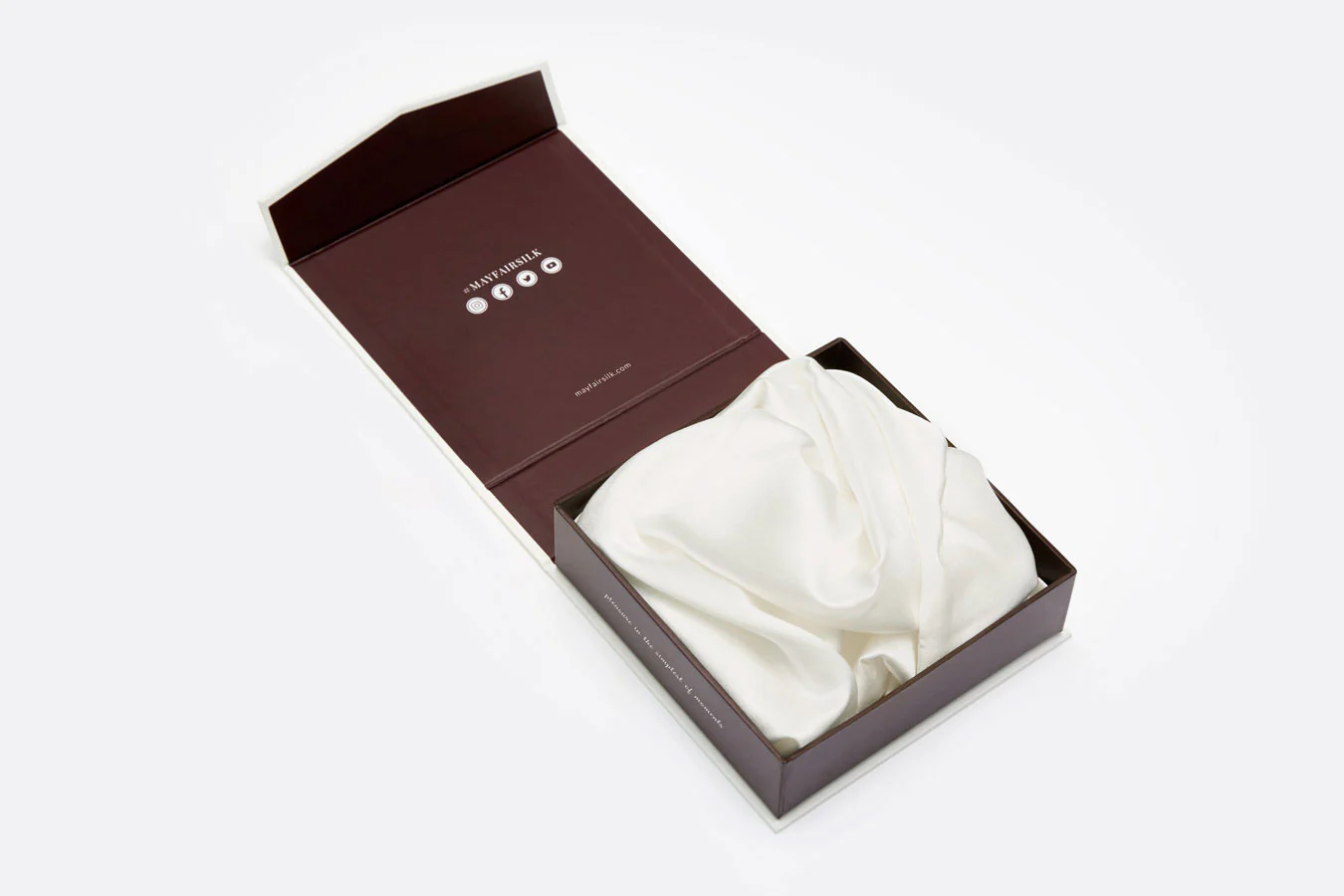 Ivory Pure Silk Pillowcase - Image 5