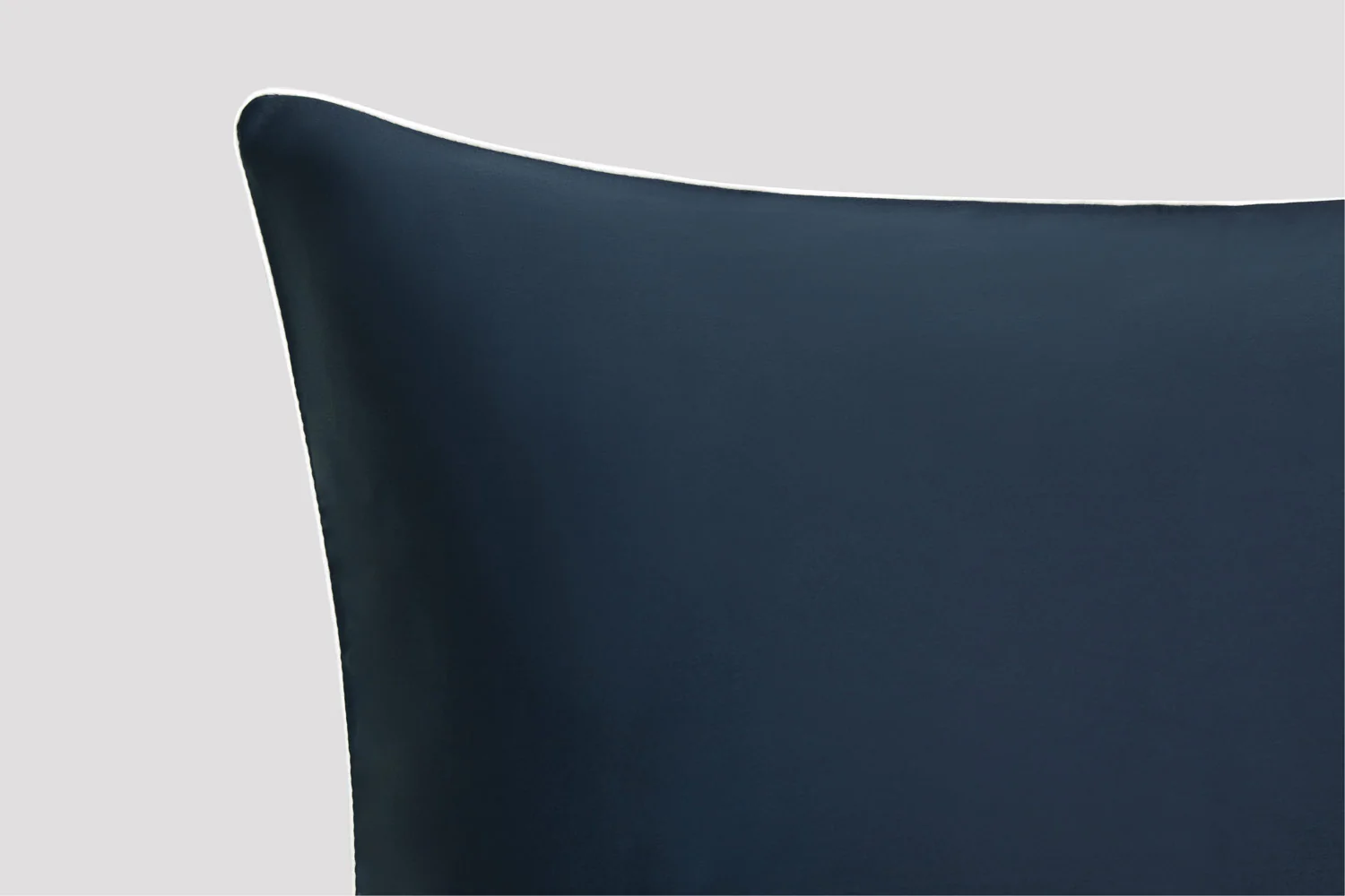 Midnight Blue Pure Silk Pillowcase - Image 7